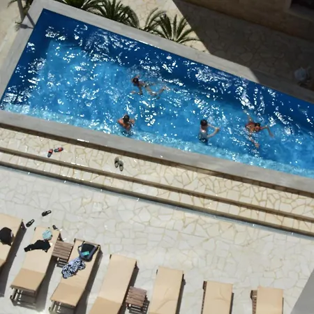 Tara - 1br Long Term! Apartment Budva