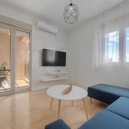 Tara - 1br Long Term! * Budva